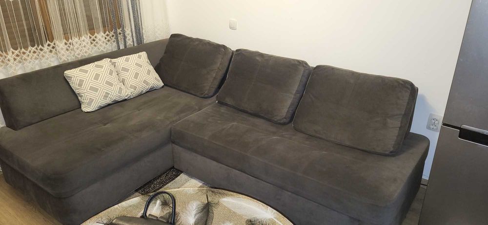 Ъглов  диван  ..