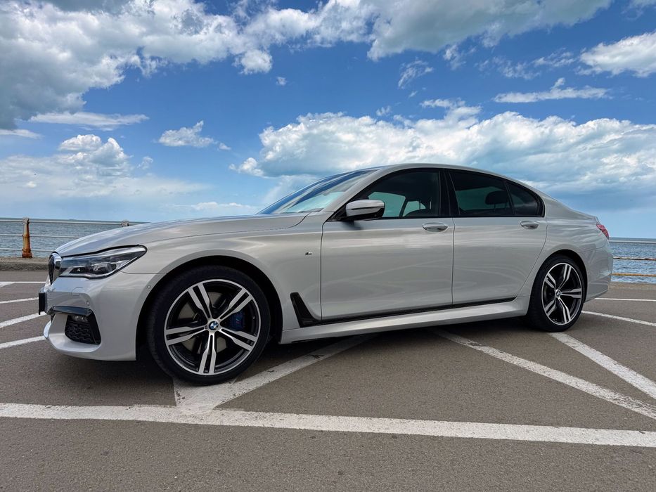 BMW Seria 7 BMW 740d xDrive M Sport 320CP | Unic Proprietar | Service BMW Inclus |