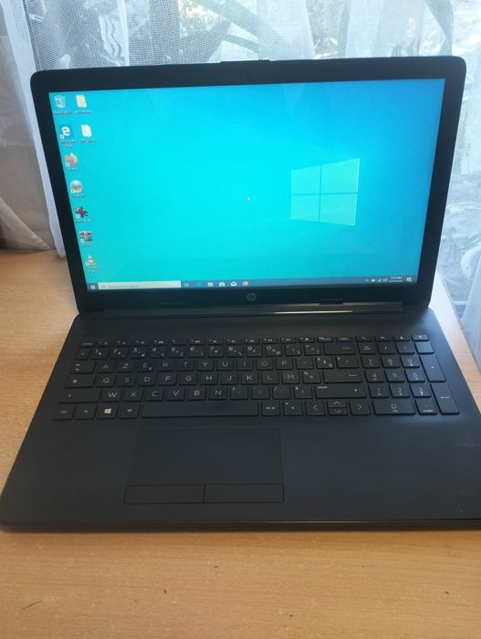 Hp 15 cpu i3 generatia 7, baterie buna.