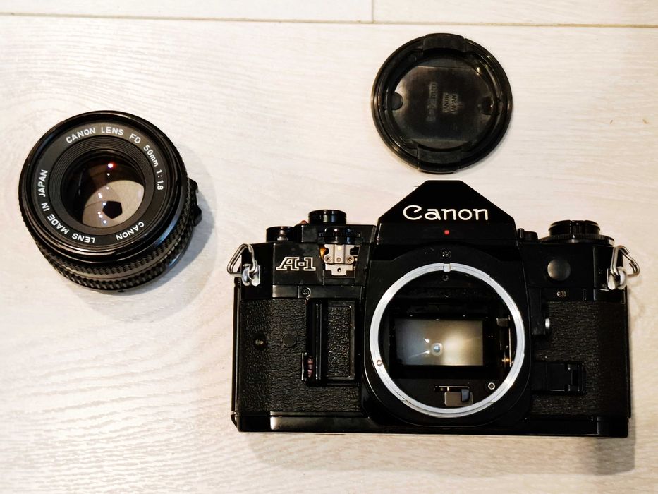 Vintage Canon A1 35mm SLR Film Camera 50mm /1.8 Made in Japan