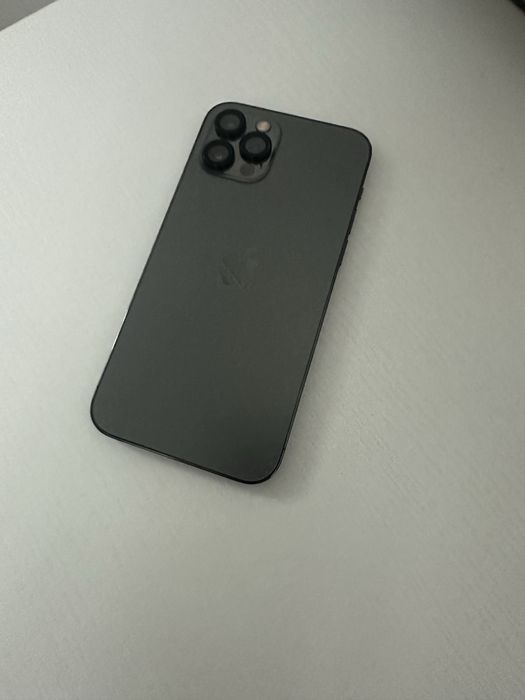Продам iphone 12 pro 256 гб. 81 %