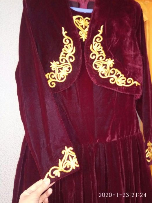 платье двойка велюр и золотошвейка