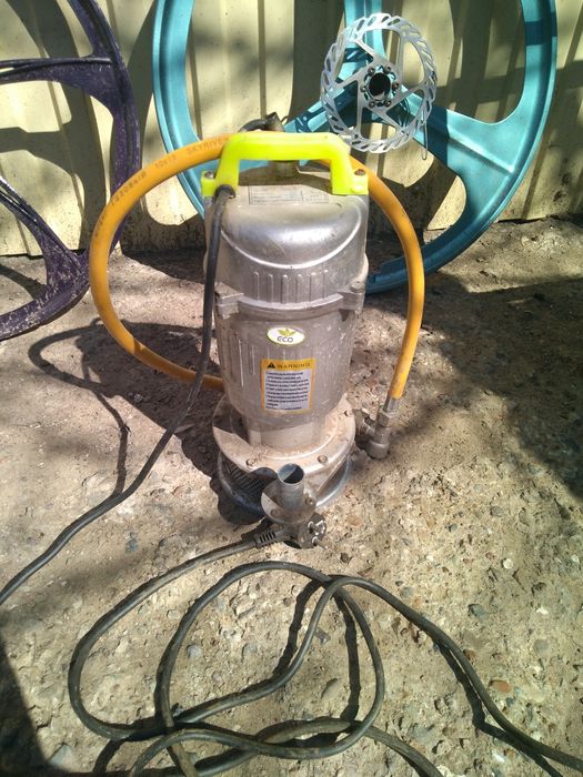 Насос для откачивания воды