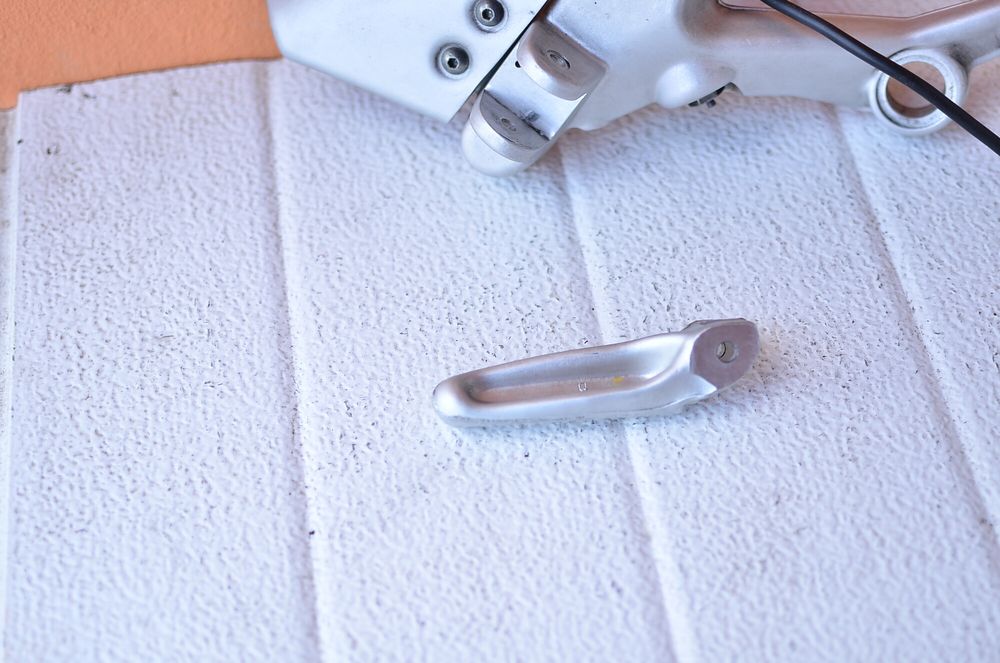 Suport Cu Scarita Fata Dreapta Ducati Monster S2R / S4R