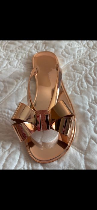 Джапанки Ted Baker