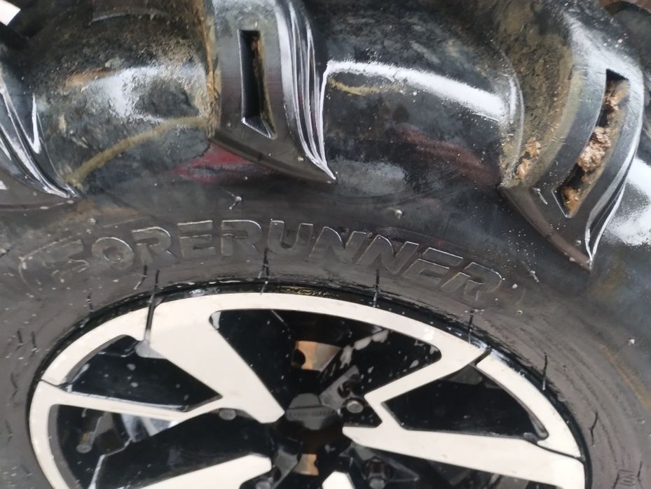 Jante can am  outlander, cauciucuri r14, 28x11x14,28x9x14