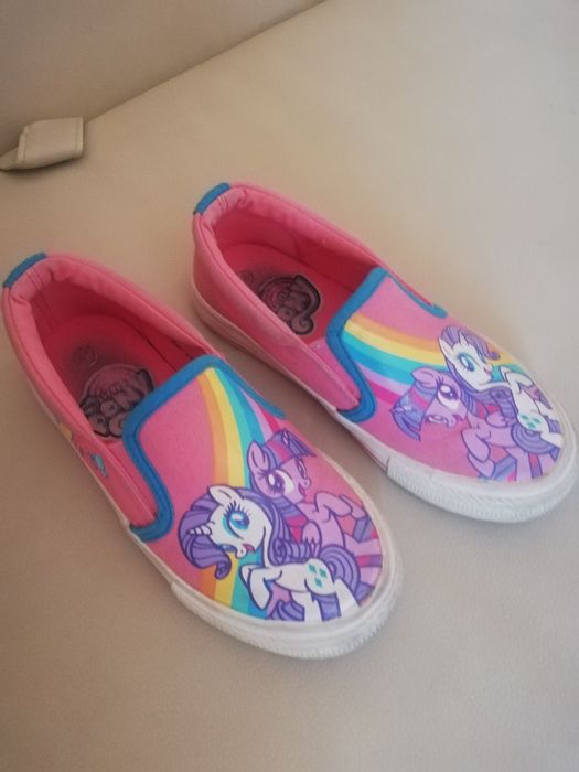 Обувь для девочек