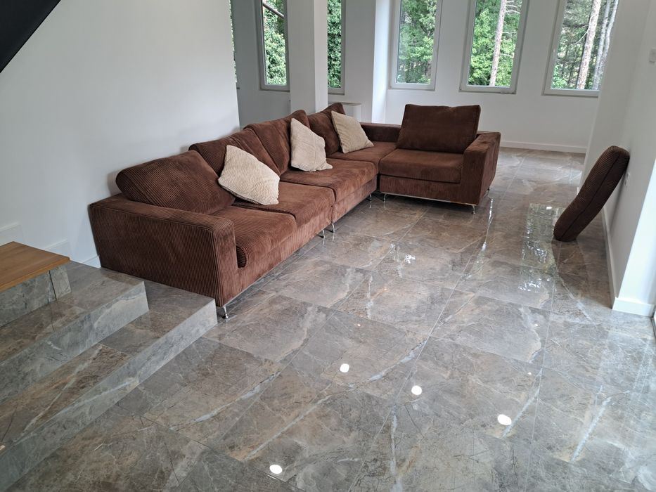 Диван за хол с общ размер 300/250/100см