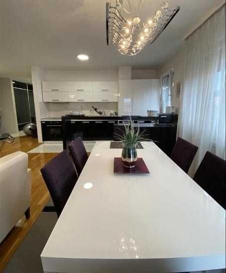 Дава се под наем Тристаен апартамент в София, Красна поляна 2 - 100 кв.м за 650 € - Снимка #2