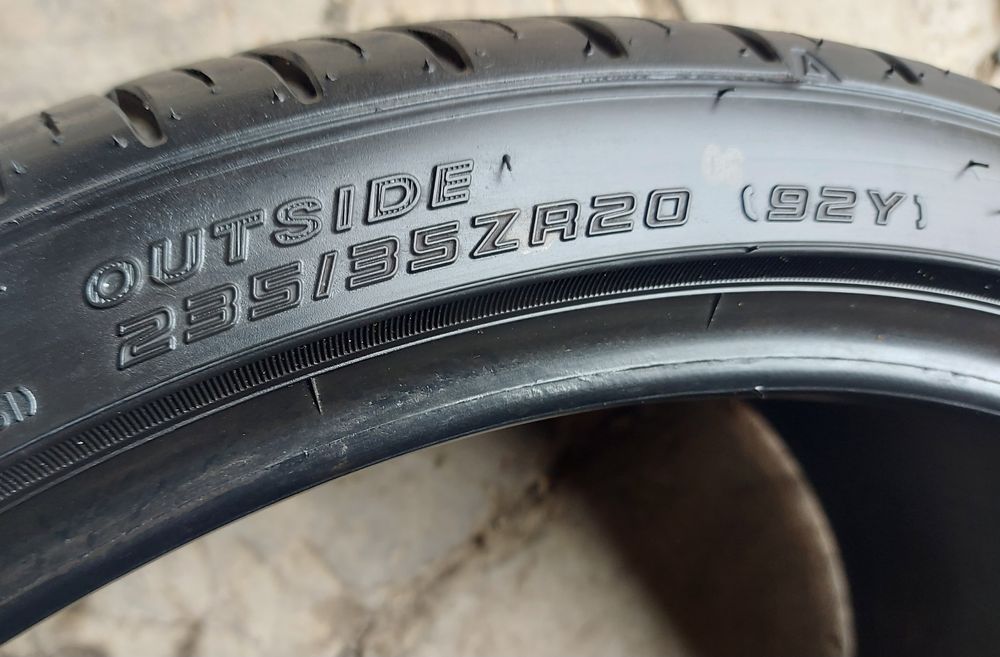 Set 2buc 235/35 R20 92Y Falken Azenis FK510 vară