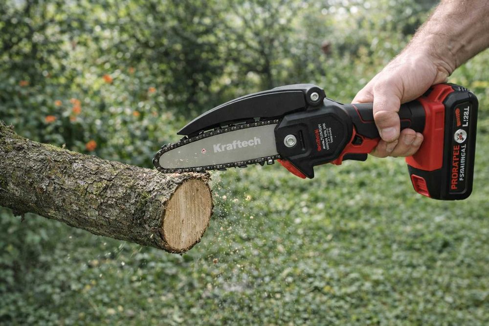 Fierastrau manual Kraftech 38V portabil si eficient