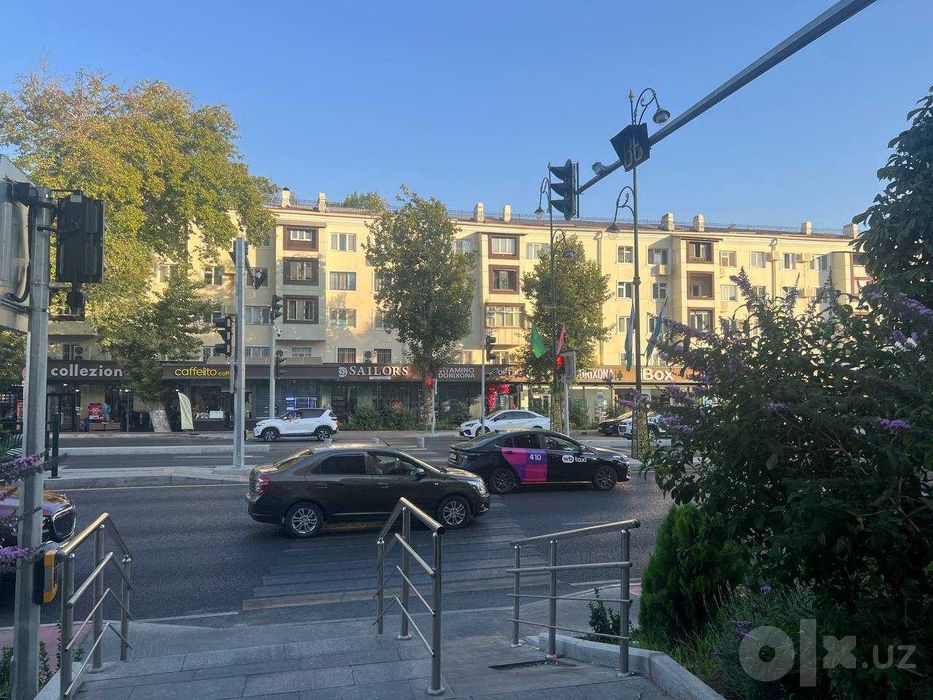 Россия гостиница, центр города, своя двушка, без посредников