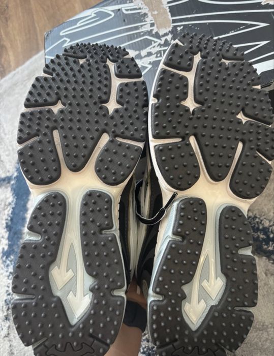 off white be right back