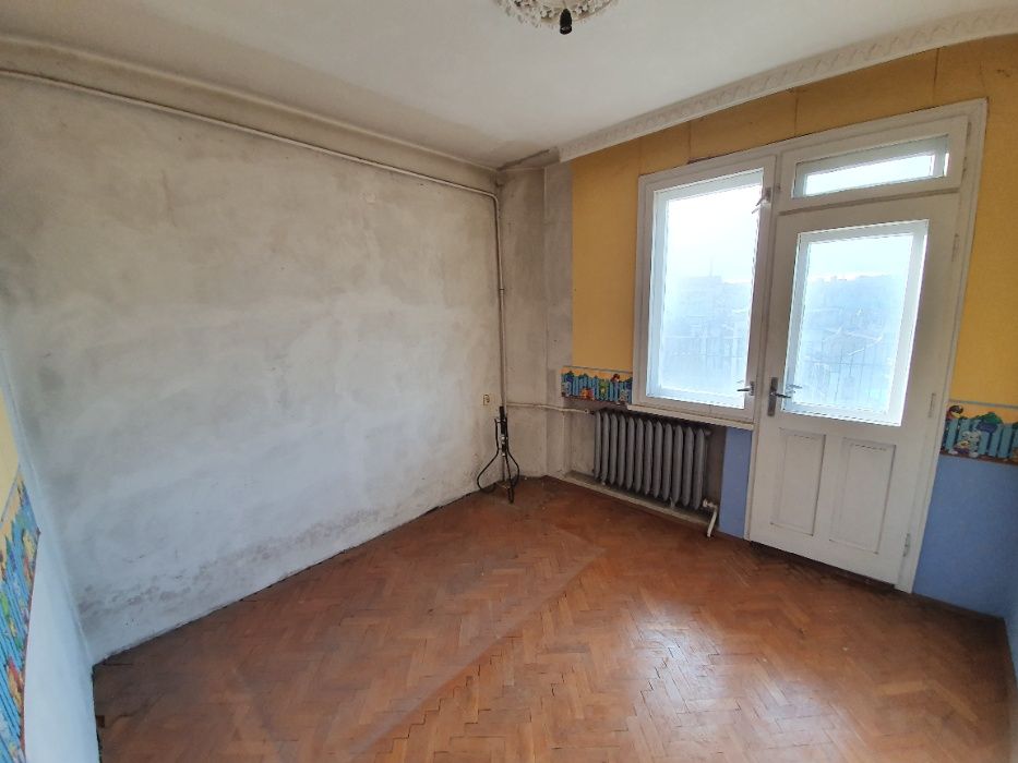 Продава се Многостаен апартамент в Велико Търново, Бузлуджа - 150 кв.м за 1000 €/кв.м - Снимка #7