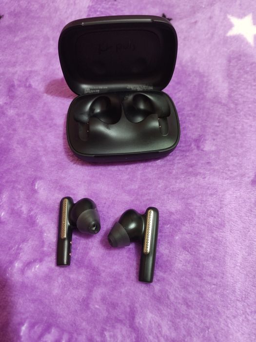 Căști profesionale poly voyager focus 2 și voyager free 60 uc