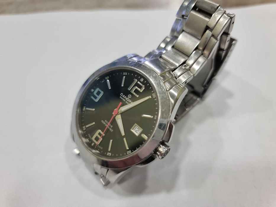 Швейцарски часовник Candino