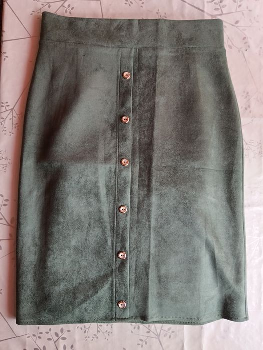 Продам новые  юбки. Размеры 46-54