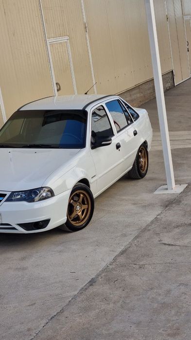 Advan r15 holati zoʻr