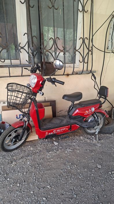 Продам скутер почти новый
