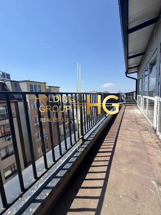 Продава се Тристаен апартамент в Варна, Цветен квартал - 120 кв.м за 1100 €/кв.м - Снимка #3