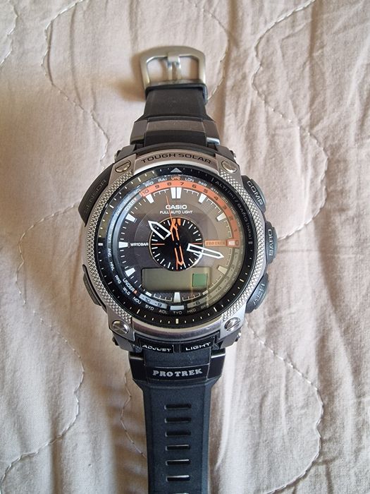 Продам часы Casio