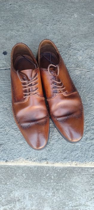 Vând, 2 bucăți pantofi eleganți pentru bărbați din piele, Bigotti Maro 42 și Taima Negru 41!