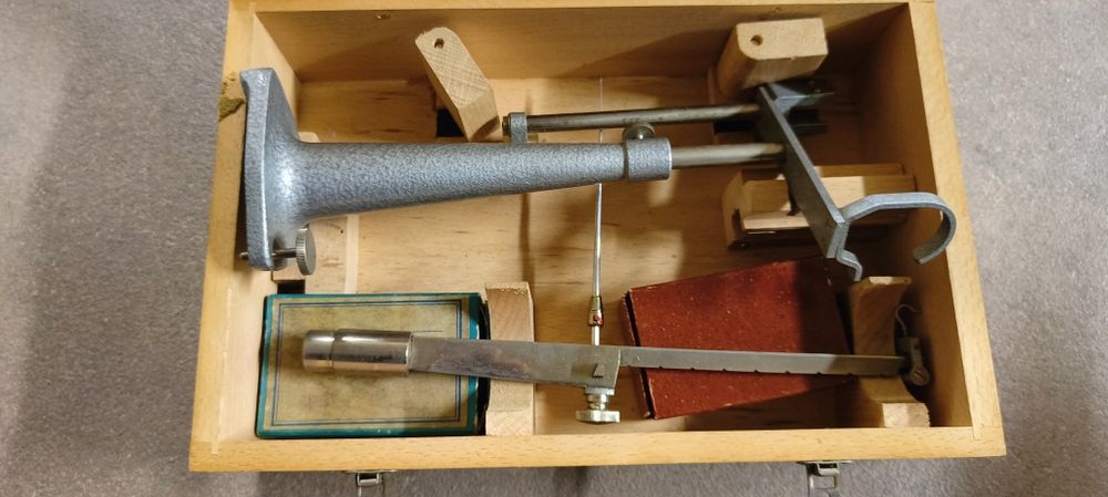 Везна за определяне на плътността на течностите Kern