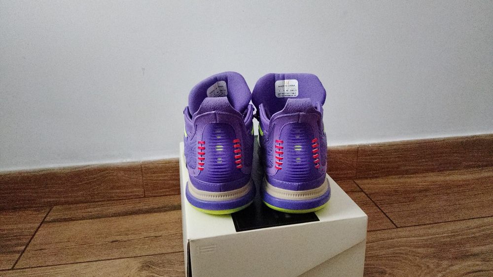 Joker 1 "Joker" adidași baschet-marimea 40