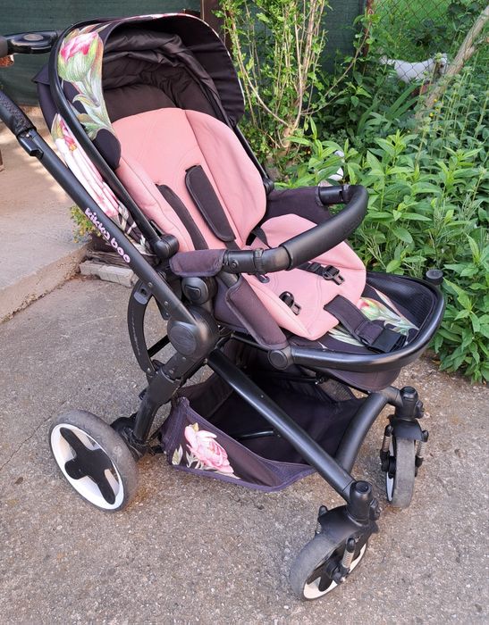 Бебешка количка KIKKA BOO