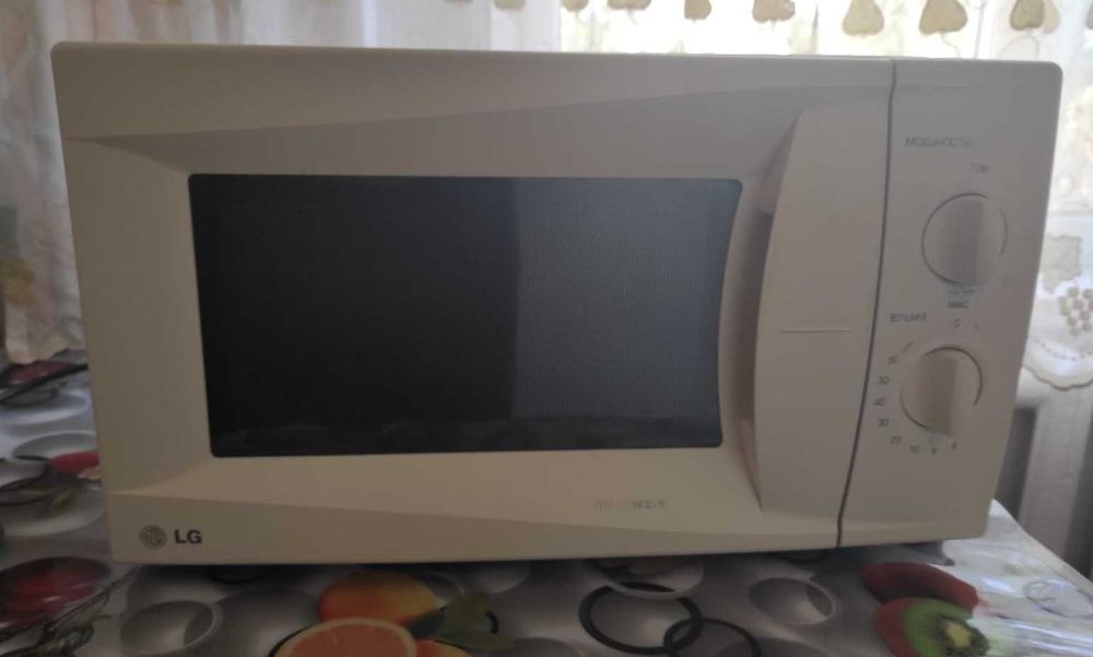 Микроволновая печь LG (СВЧ)