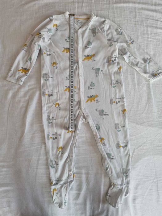 3 pijamale salopetă, mărimea 80