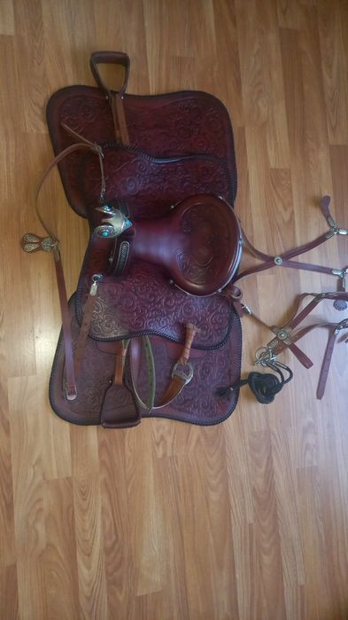 Продам седло ручной работы
