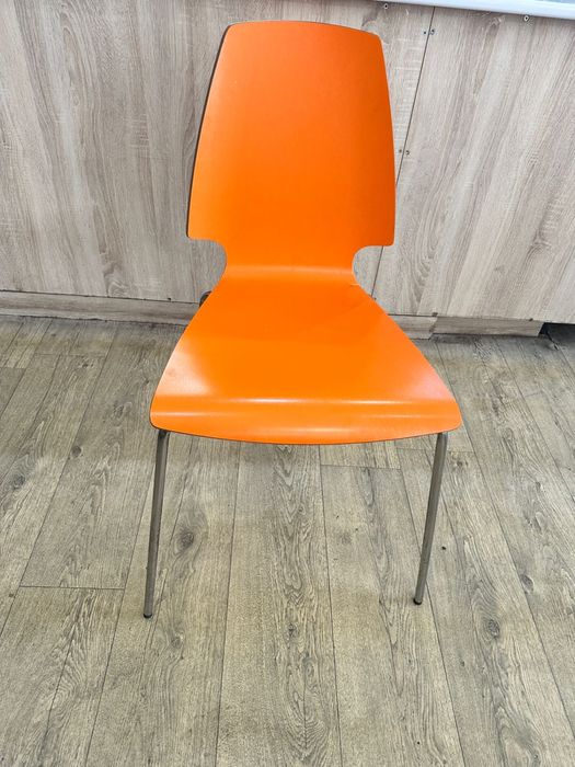 Продам стулья в кафе, столовую, дом