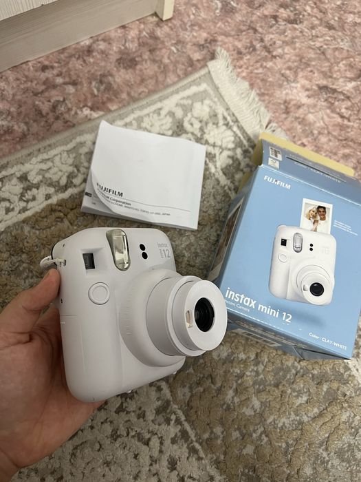 Фотоаппарат instax
