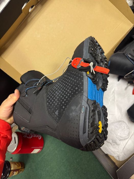 Booti burton imperial 44,5