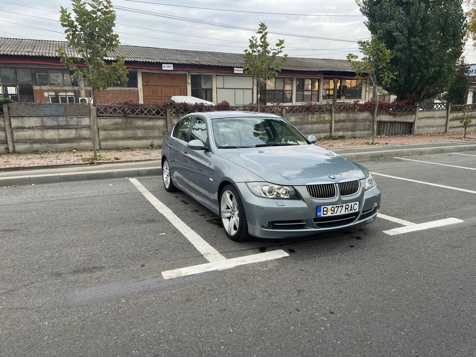 Vand bmw seria 3 e90  325i automat