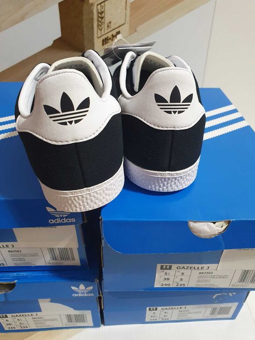Adidas Gazelle de dama masura 36 2/3 si 38 originali noi in cutie