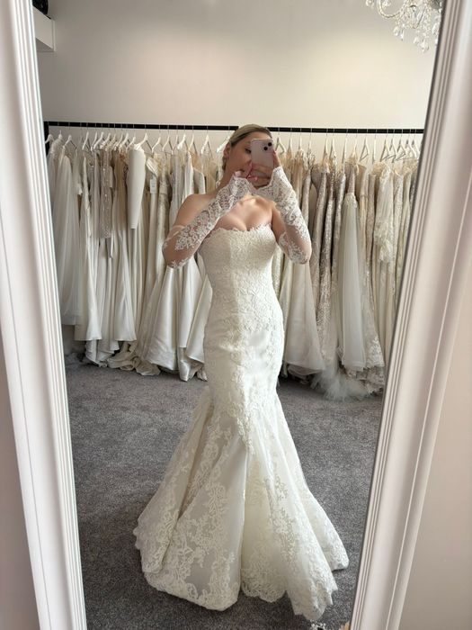 Vand rochie de mireasa calitate deosebita, marca Enzoani