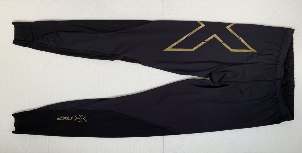 Pantaloni compresie 2XU nr S, M, L