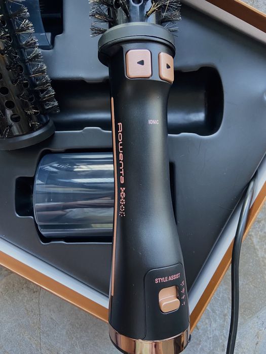 Електрическа четка за коса Rowenta