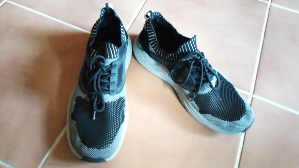 Маратонки закупени от Германия