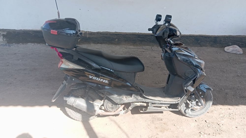 Мопет м10про .  .