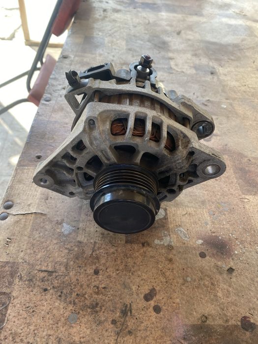 Генератор / Алтернатор за хюндай и20 1.2 бензин