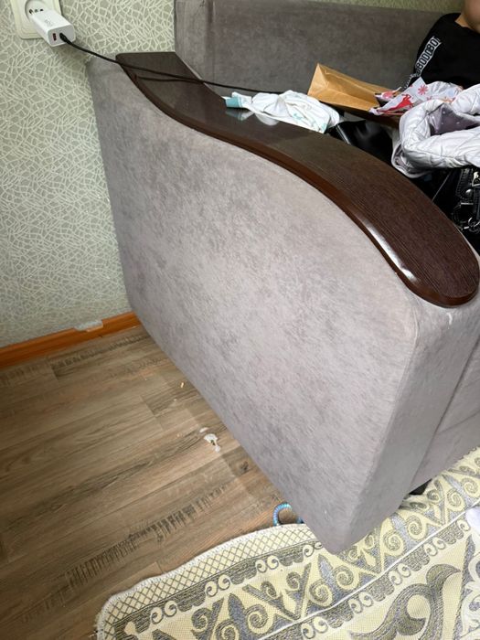 продам диван в хорошем состоянии