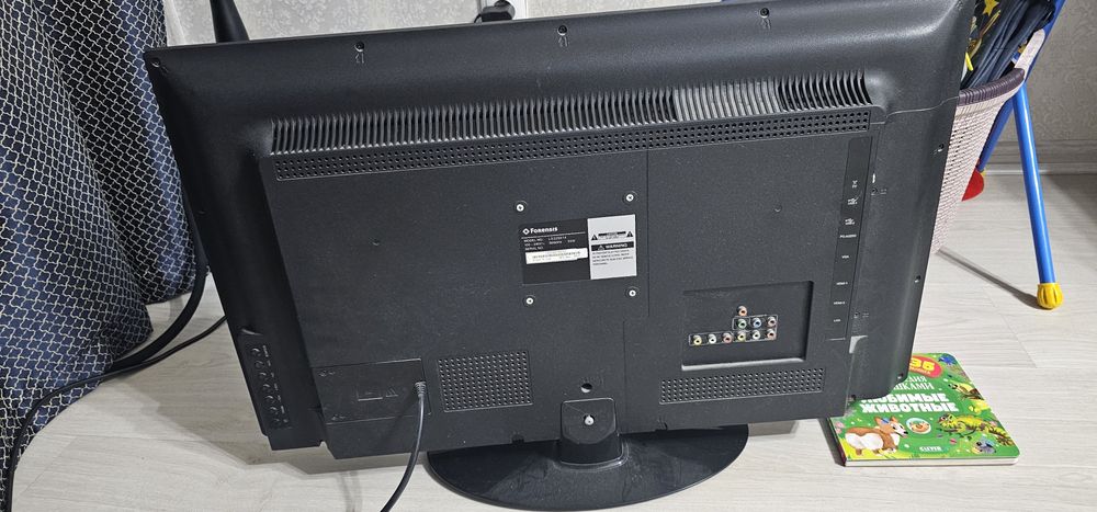 Телевизор 32 диагональ 50/60Hz