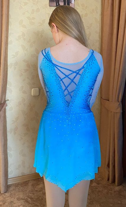 Платье для выступлений