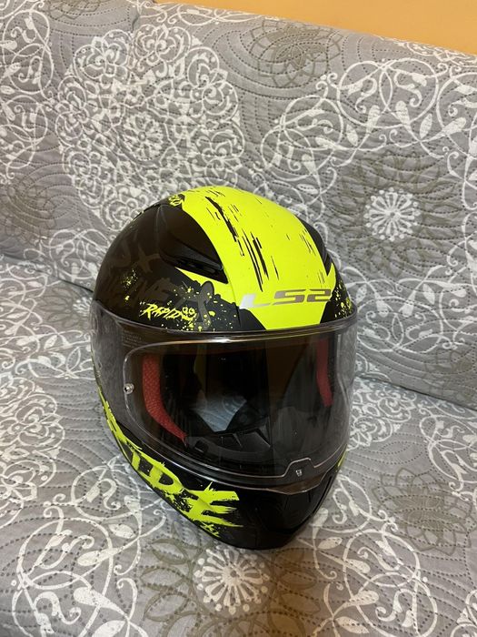 Каска за мотор LS2