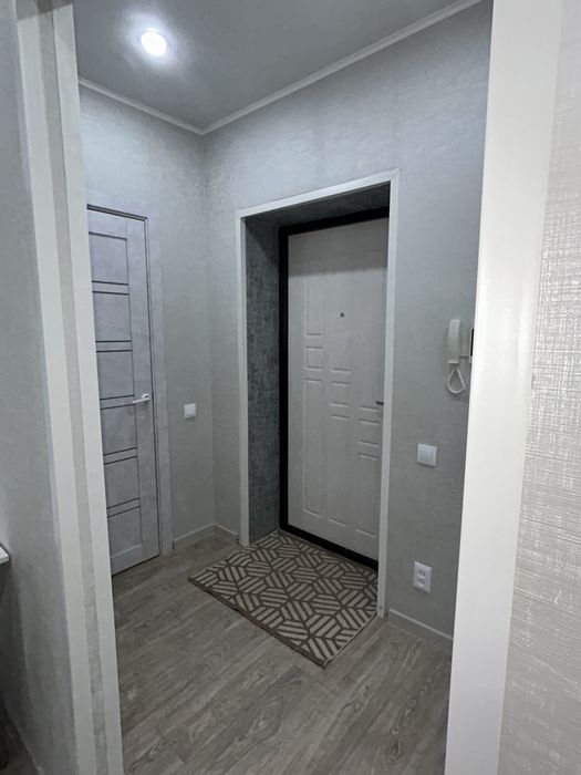 Продам 1 комнатную квартиру-студию