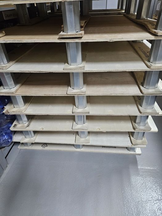 Продам поддоны из дерева