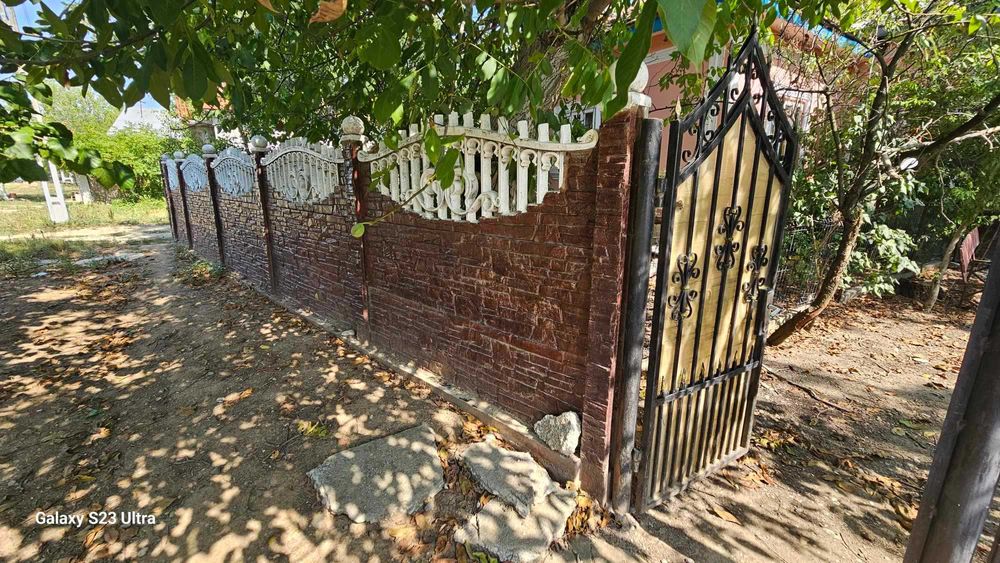 TEREN +casa batraneasca+livada la  20 KM DE SLATINA Olt